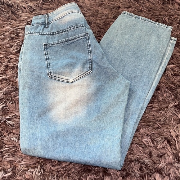 DENIM JEANS FLORAL PAINTED, NEW XL
VERY BOHEMIAN, HIPPIE VIBES - Picture 4 of 6